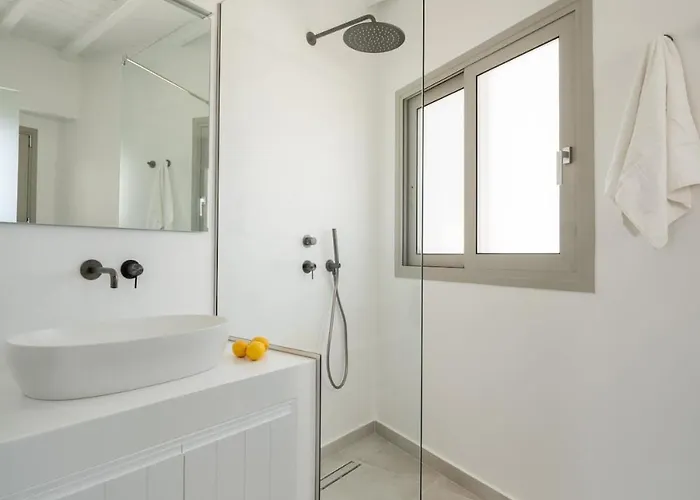 Manhattan By Mykonos Mood * Mykonos Town