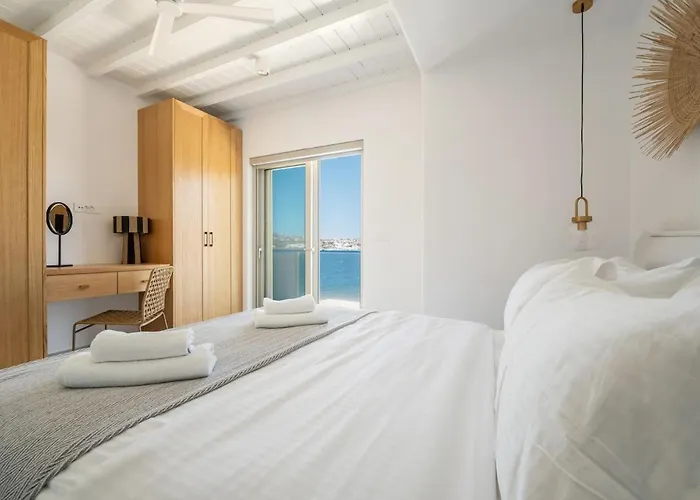 Manhattan By Mykonos Mood * Mykonos Town